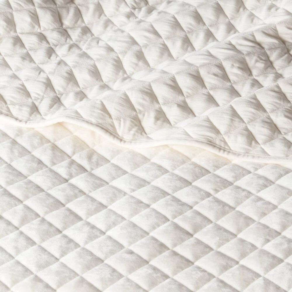 Threshold Luxe Velvet Quilt Full Queen Ivory Diamond Stitch - Picture 3 of 5